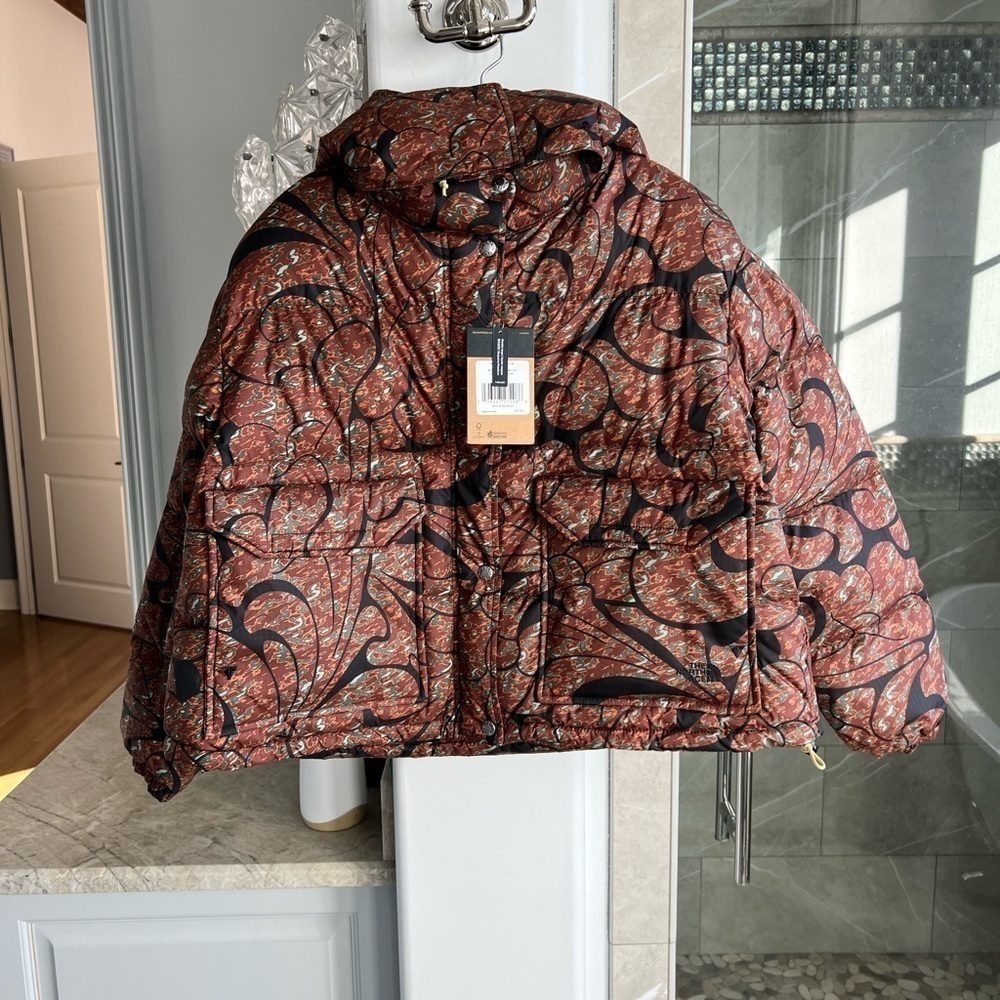 The North Face Printed 71 Sierra Down Short Jacket - Picture 10 of 13